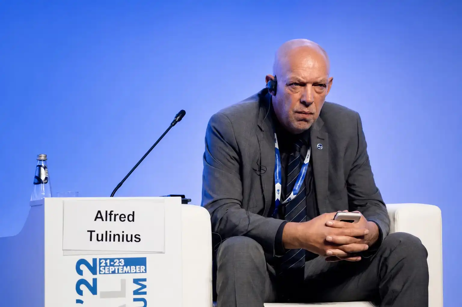 Grunsamlegt kommentaflóð undir færslu Alfreðs vekur athygli – Her „botta“ á ferð?