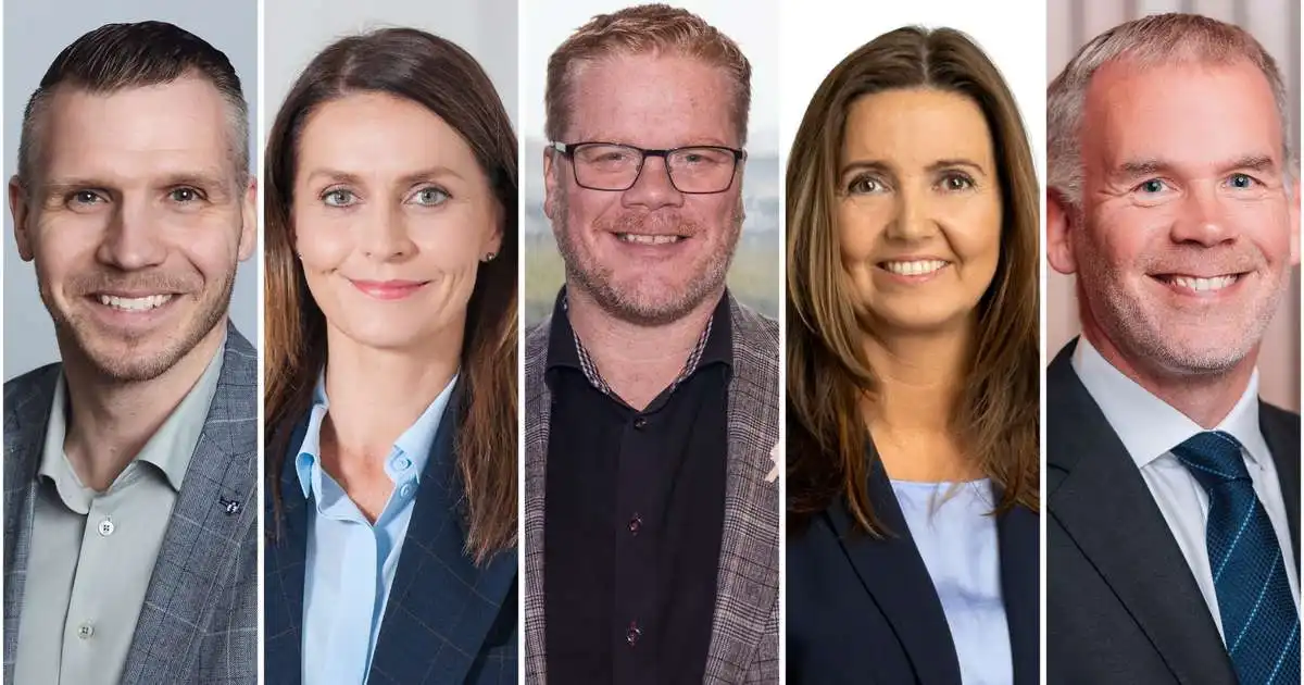 Pizzutilboð og annað smáræði í kortafærslum bæjarstjóra