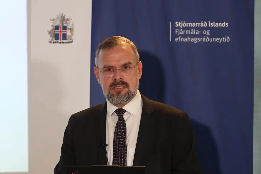 Sigríður ósátt og segir frumvarp Daða fela í sér of mikil afskipti af launum saksóknara - DV